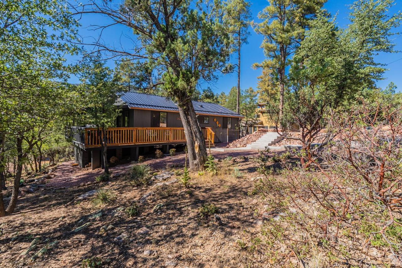 The Pine House - Cozy Mid-Century Modern, Pet-Friendly Vila Exterior foto